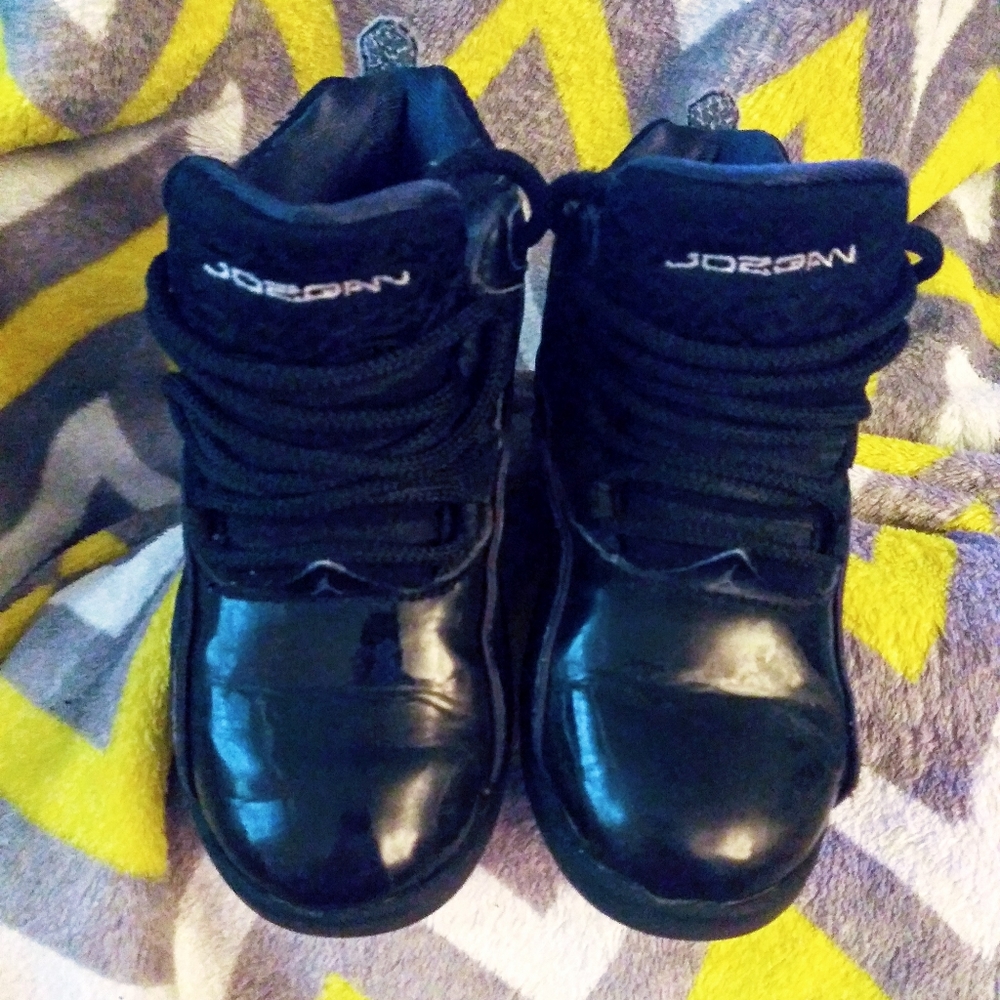 SOLD Nike Air Jordan Olympia Child Size 9c